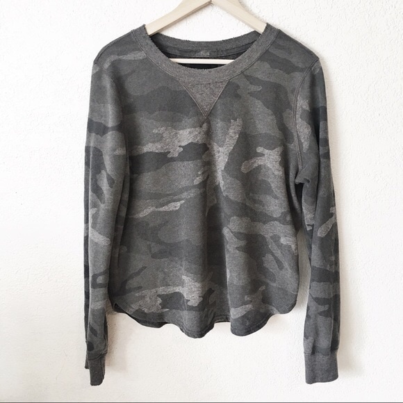 Abercrombie & Fitch Grey Camo Sweatshirt - Picture 2 of 2